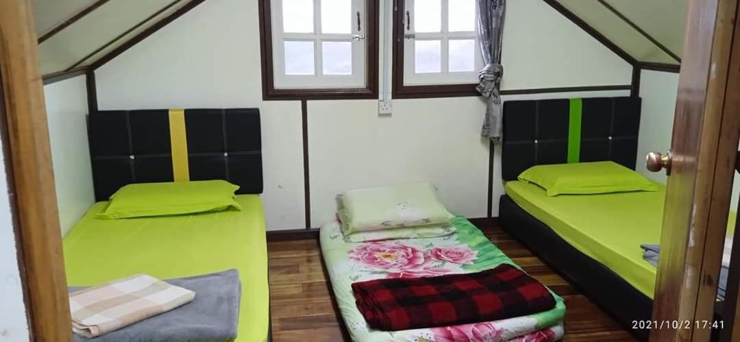 Dongorit Cabin House 1 Kundasang ภายนอก รูปภาพ