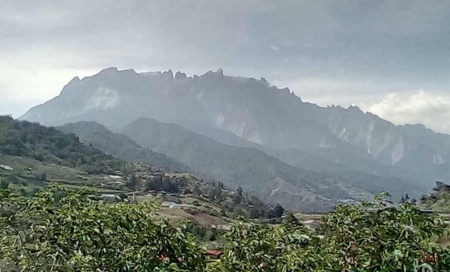 Dongorit Cabin House 1 Kundasang ภายนอก รูปภาพ